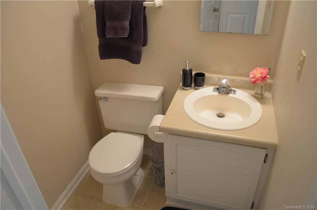 6715 Morganford Road Charlotte, NC 28211 - Photo 16 of 37