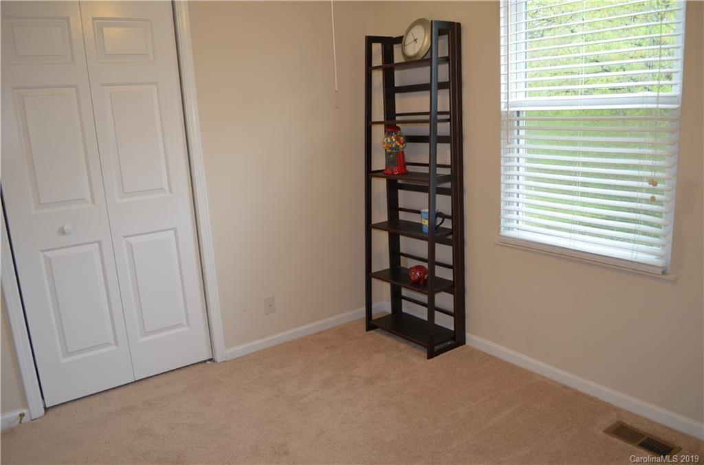 6715 Morganford Road Charlotte, NC 28211 - Photo 31 of 37
