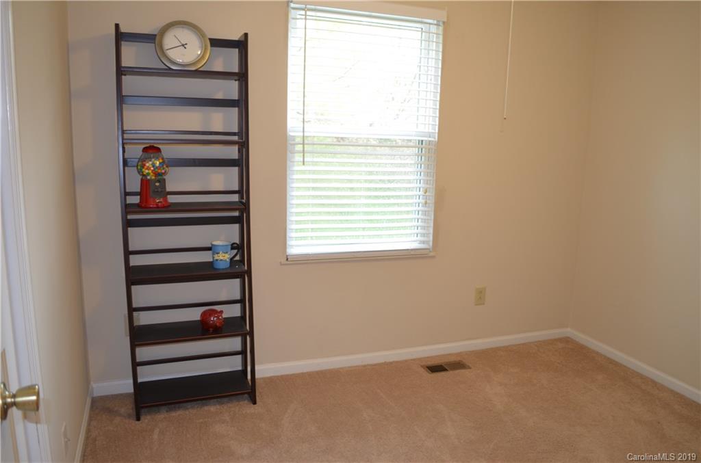 6715 Morganford Road Charlotte, NC 28211 - Photo 32 of 37