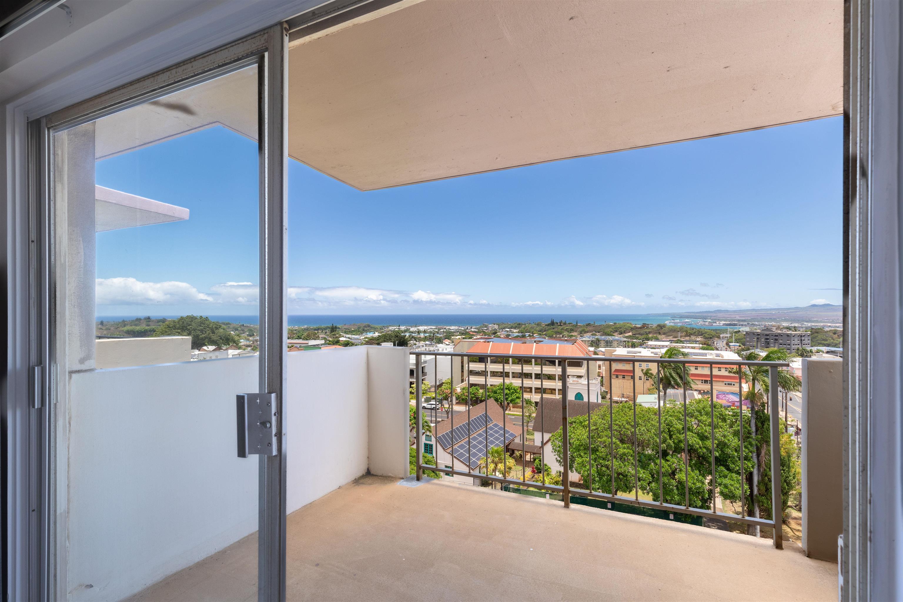 2158 Main Street, Unit 707 Wailuku, HI 96793 - Photo 24 of 27 a view of a balcony with city view