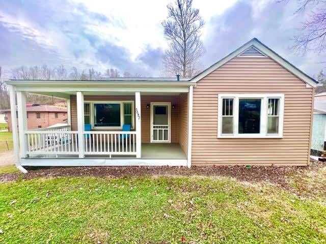 3687 Norwood Road Huntington, WV 25705 - Photo 1 of 22 Gallery Image 1