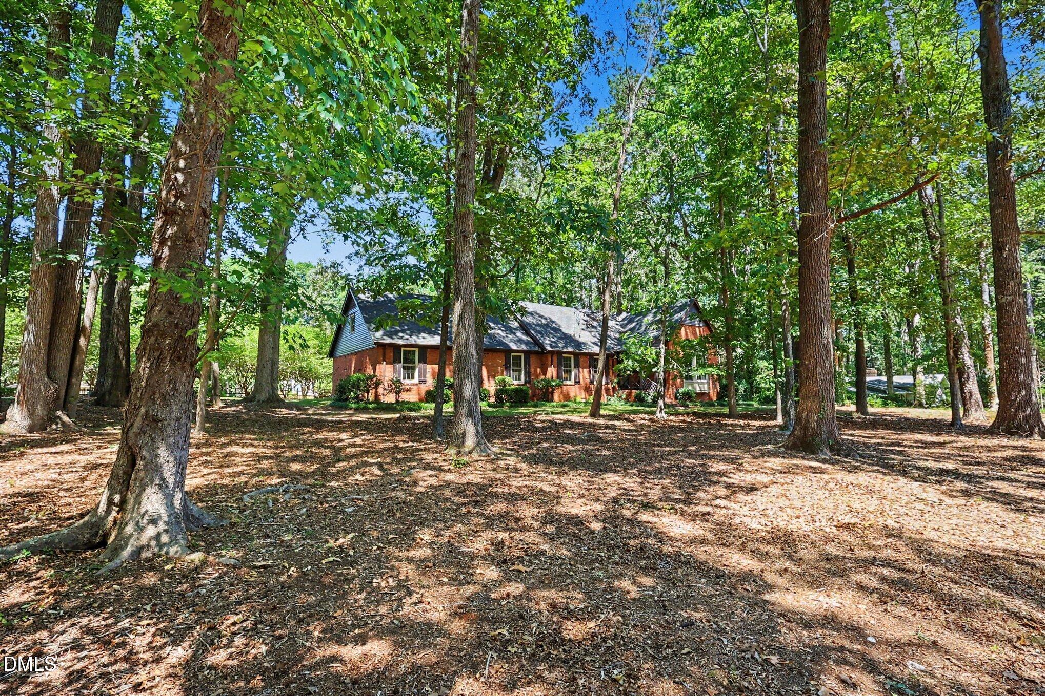 5221 Dutchman Drive Raleigh, NC 27606 - Photo 40 of 53 041_file_9581