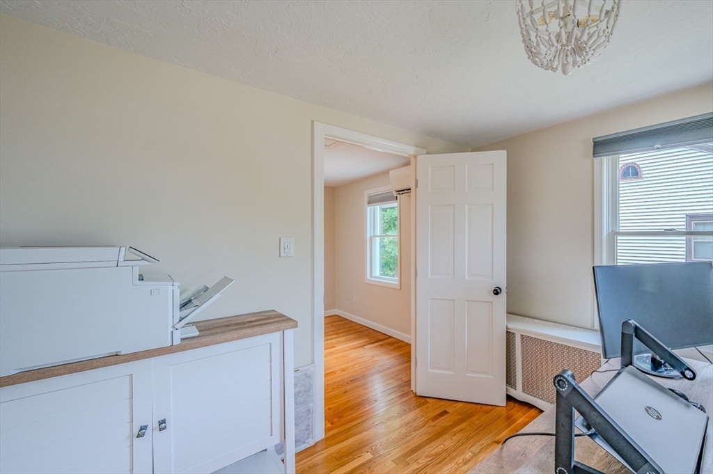 10 Richards Road Weymouth, MA 02189 - Photo 33 of 40