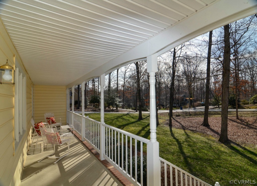 13200 Queensgate Road Midlothian, VA 23114 - Photo 2 of 24 a view of a porch