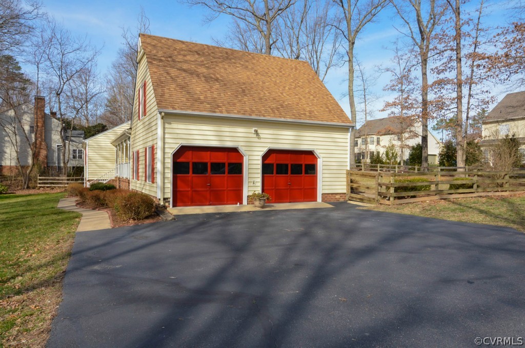 13200 Queensgate Road Midlothian, VA 23114 - Photo 21 of 24 a view of a house with a street