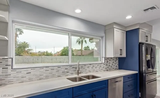 $4,200 | 7611 Laredo Street, Las Vegas, NV 89117