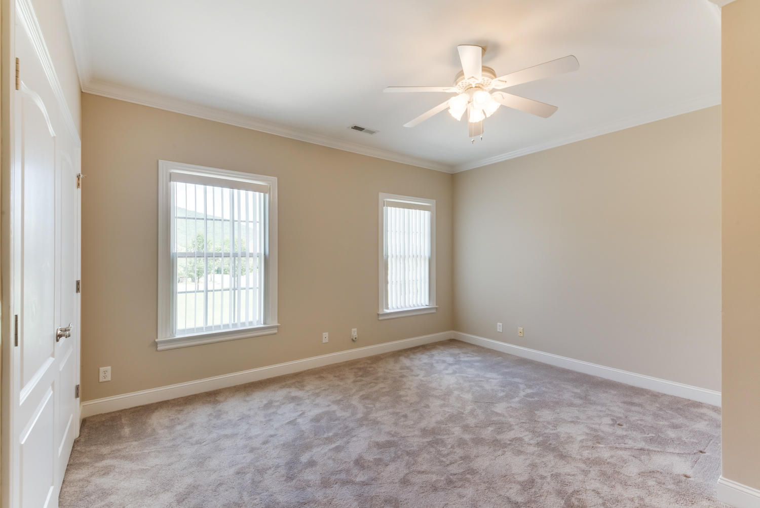 307 Renaissance Court Chattanooga, TN 37419 - Photo 19 of 47 307_Renaissance_Ct_28