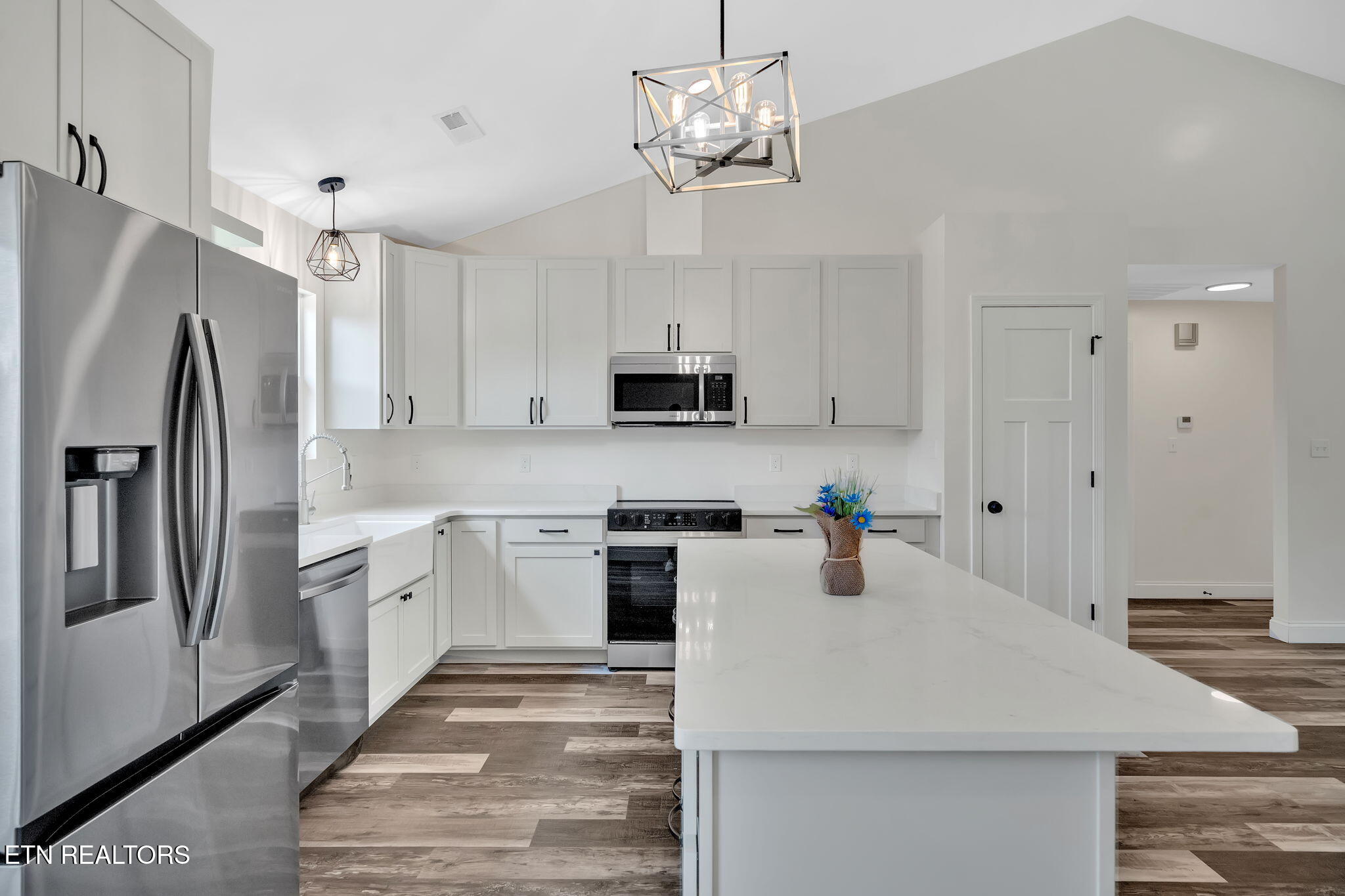 143 Middle Glen Road Maynardville, TN 37807 - Photo 13 of 47 Kitchen 4