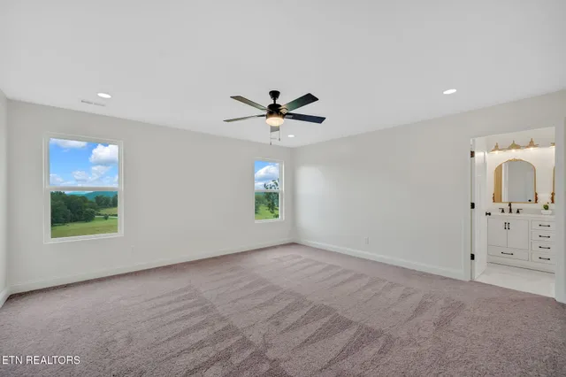 $384,900 | 143 Middle Glen Road, Maynardville, TN 37807