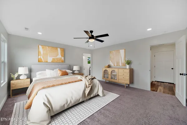 $384,900 | 143 Middle Glen Road, Maynardville, TN 37807