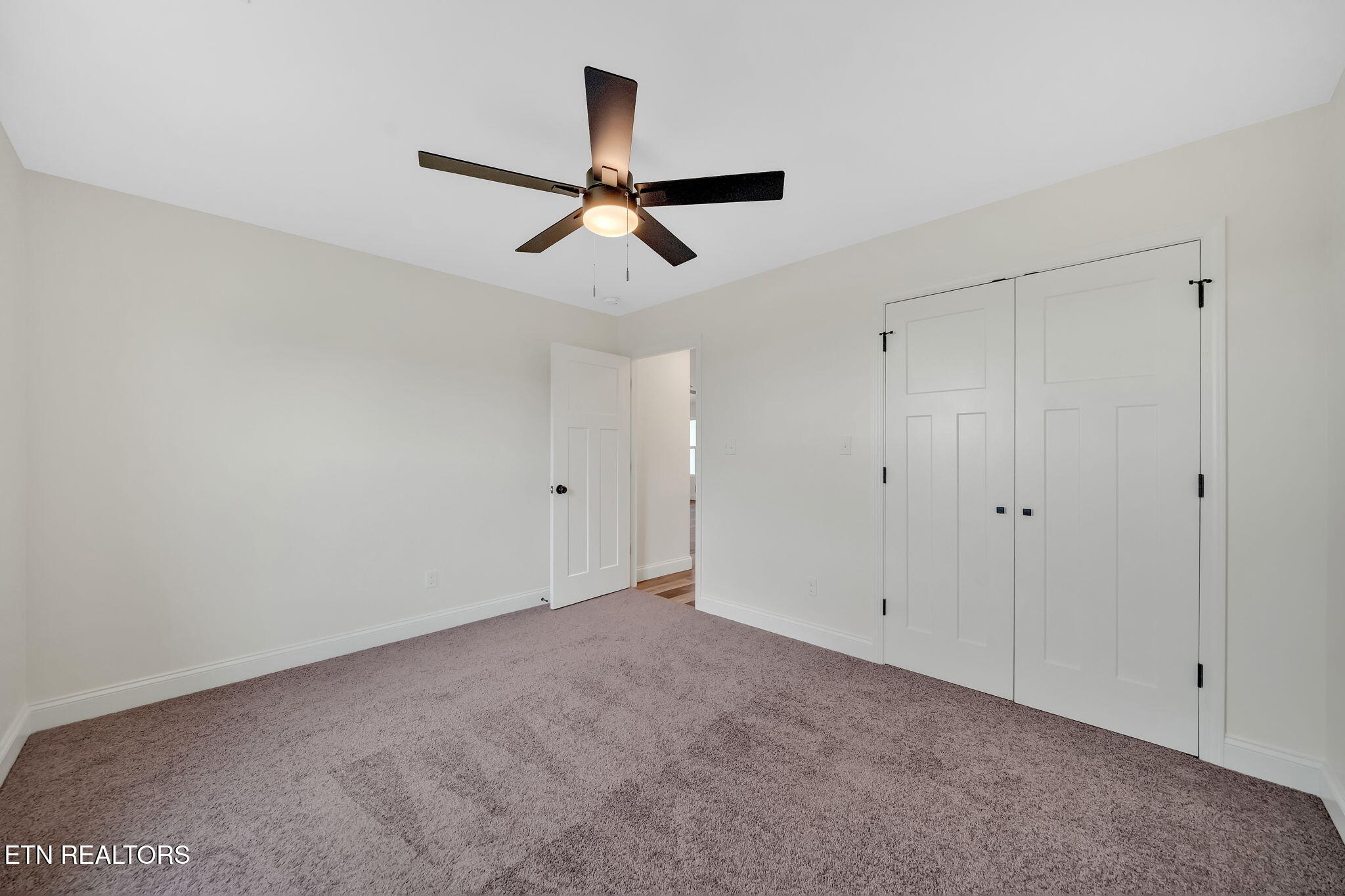 143 Middle Glen Road Maynardville, TN 37807 - Photo 30 of 47 2nd Bedroom