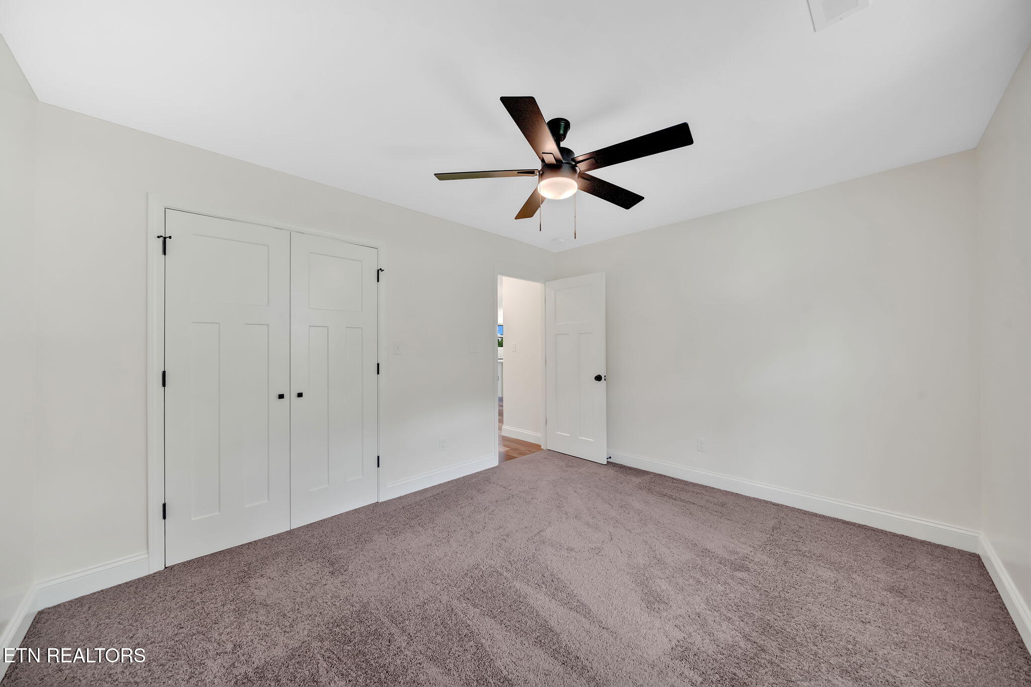 143 Middle Glen Road Maynardville, TN 37807 - Photo 33 of 47 3rd Bedroom 2