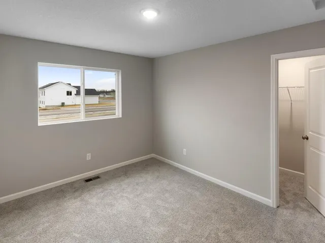 $359,900 | 6640 Granby Street, North Branch, MN 55056