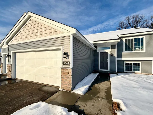 $359,900 | 6640 Granby Street, North Branch, MN 55056