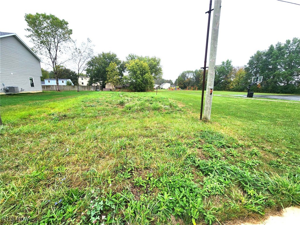 2218 Fowl Road Elyria, OH 44035 - Photo 2 of 3
