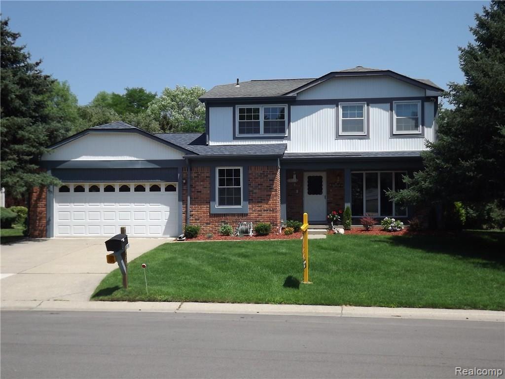 606 Baker Street Rochester Hills, MI 48307 - Photo 1 of 16
