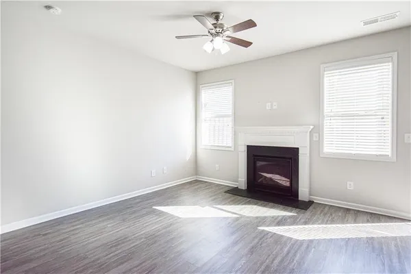 $2,350 | 158 Townview Drive, Woodstock, GA 30189