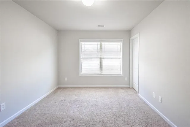 $2,350 | 158 Townview Drive, Woodstock, GA 30189