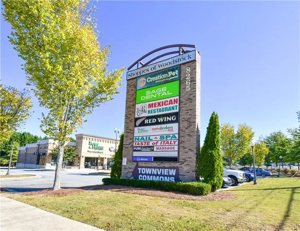 $2,350 | 158 Townview Drive, Woodstock, GA 30189