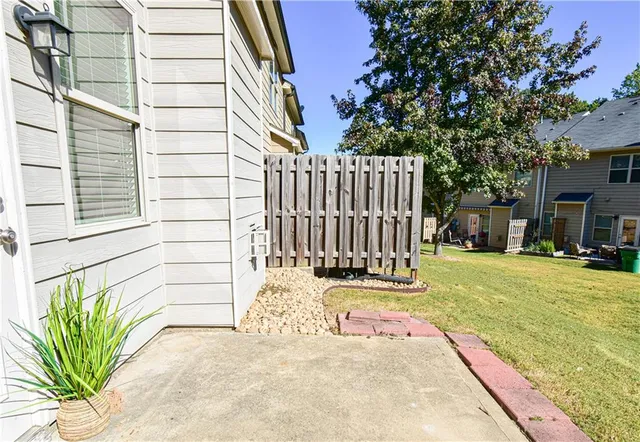 $2,350 | 158 Townview Drive, Woodstock, GA 30189