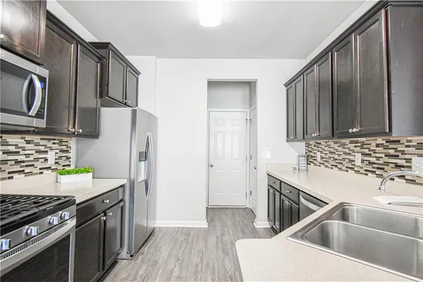 $2,350 | 158 Townview Drive, Woodstock, GA 30189