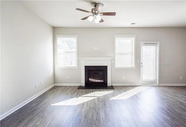 $2,350 | 158 Townview Drive, Woodstock, GA 30189