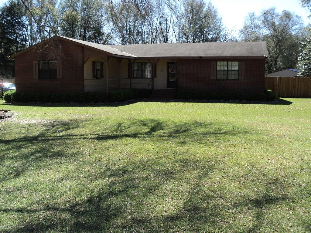 74 Kitetown Loop Seale, AL 36875 - Photo 18 of 28 a front view of house with yard