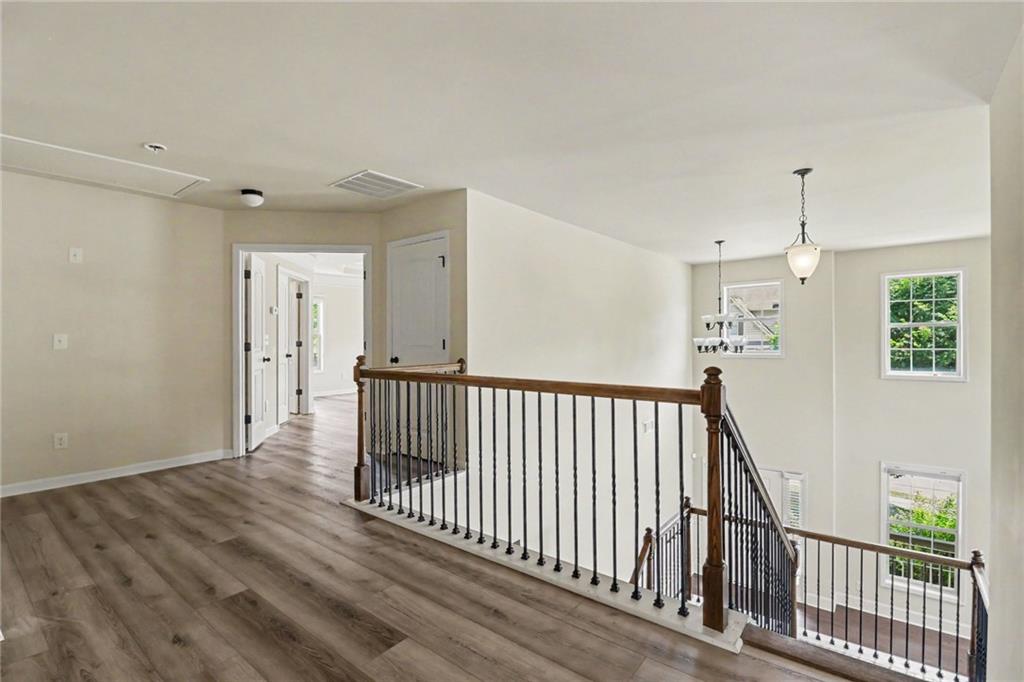 550 Nichols View Way Suwanee, GA 30024 - Photo 25 of 51