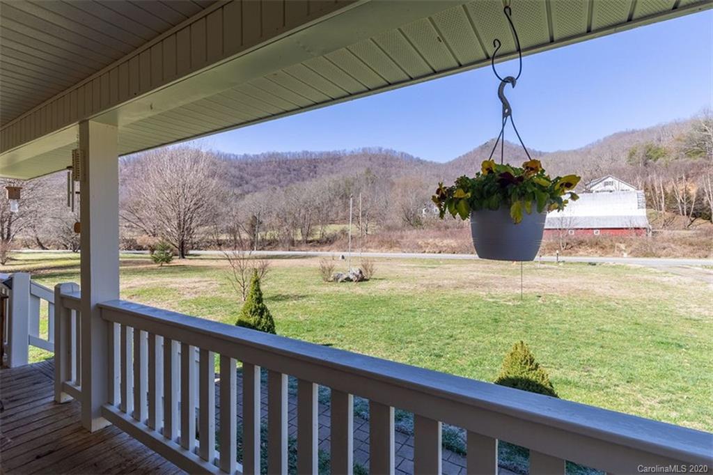 4960 Caney Fork Road Cullowhee, NC 28723 - Photo 3 of 34 Gallery Image 3