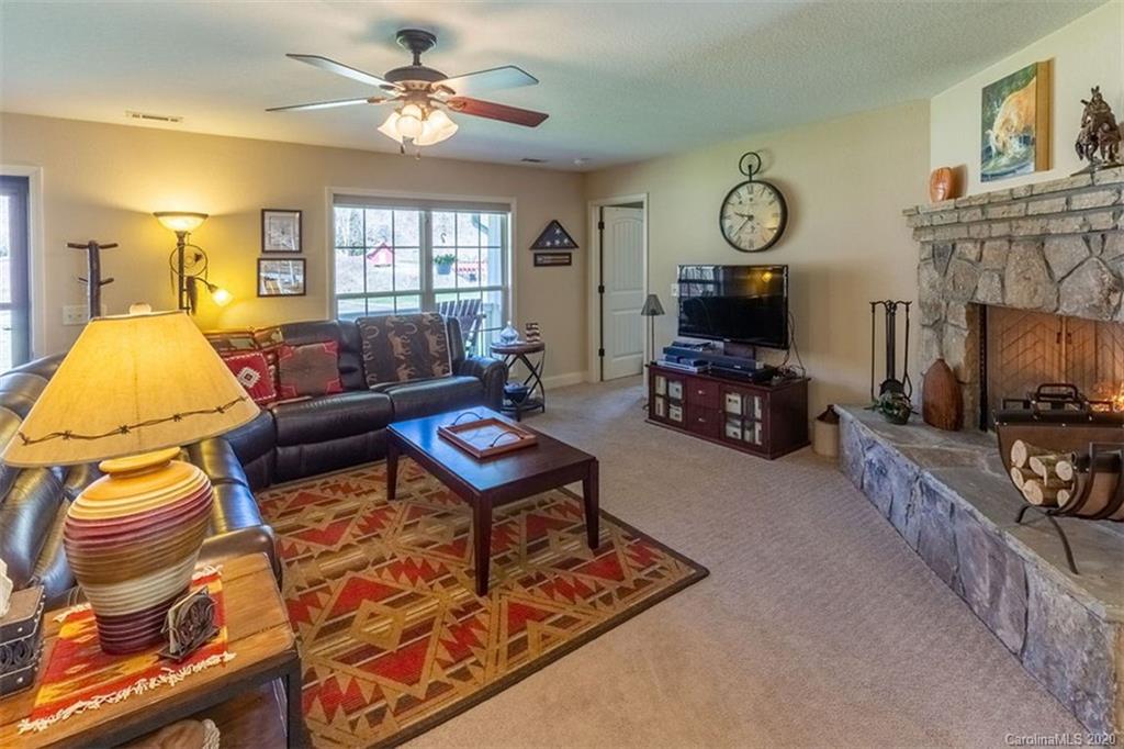 4960 Caney Fork Road Cullowhee, NC 28723 - Photo 10 of 34 Gallery Image 10
