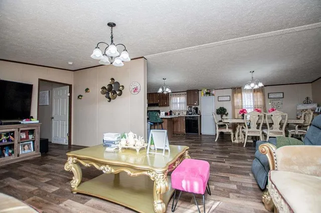 $359,900 | 450 Glenloch Road, Roopville, GA 30170