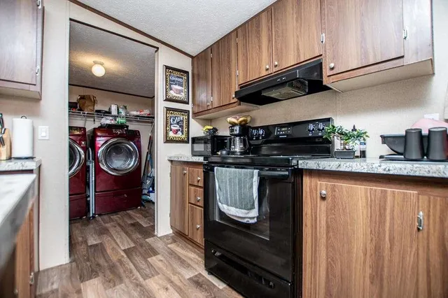 $359,900 | 450 Glenloch Road, Roopville, GA 30170