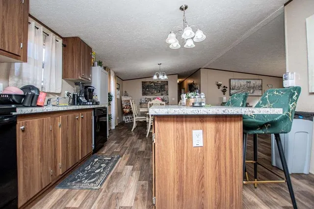 $359,900 | 450 Glenloch Road, Roopville, GA 30170