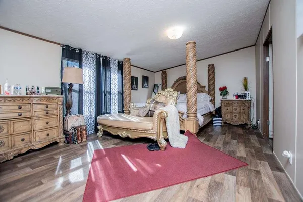 $359,900 | 450 Glenloch Road, Roopville, GA 30170