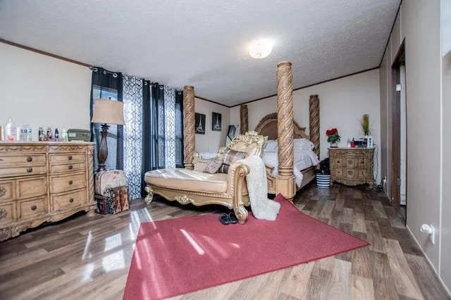 $359,900 | 450 Glenloch Road, Roopville, GA 30170