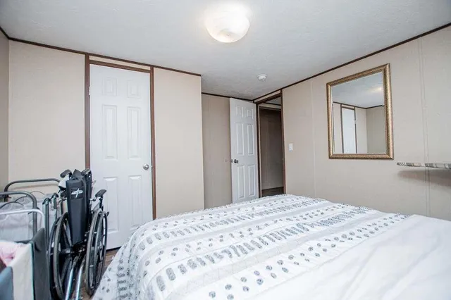 $359,900 | 450 Glenloch Road, Roopville, GA 30170