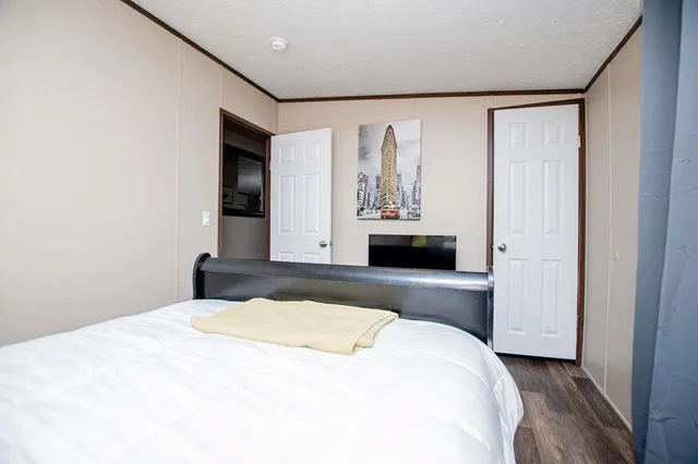 $359,900 | 450 Glenloch Road, Roopville, GA 30170