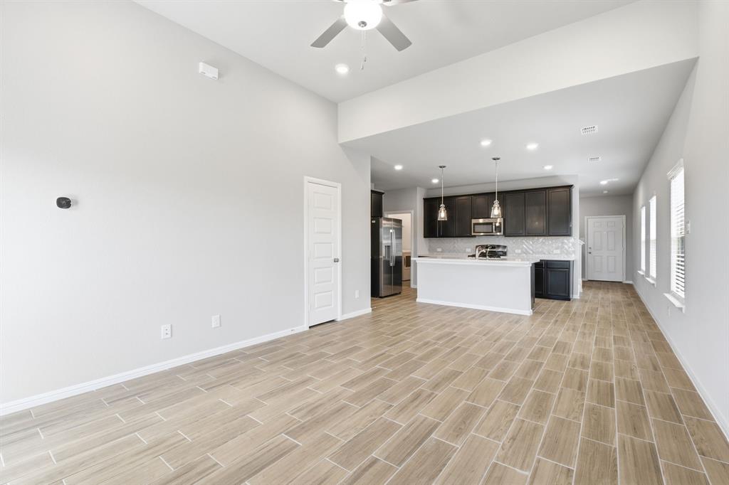 14134 Bacton Road Pilot Point, TX 76258 - Photo 3 of 30