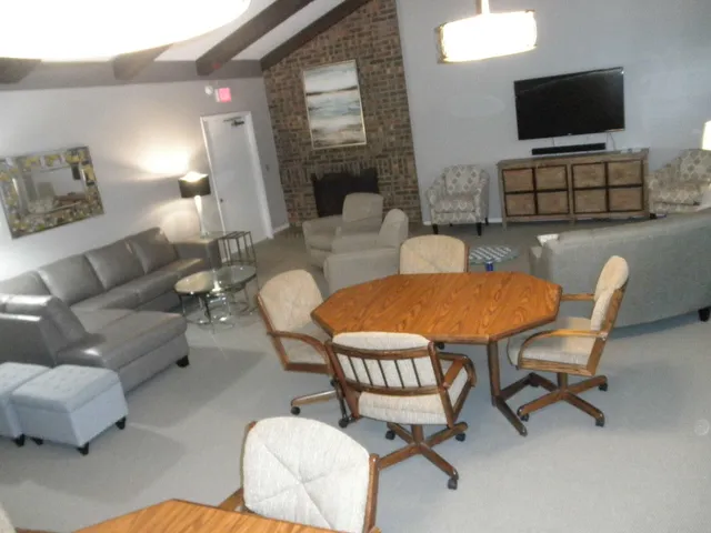 $119,900 | 3759 North 88th Street, Unit 301, Milwaukee, WI 53222