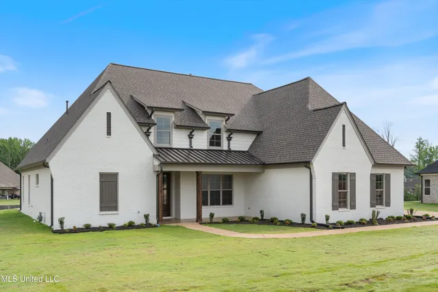 $549,900 | 4364 Brooke Drive, Nesbit, MS 38651
