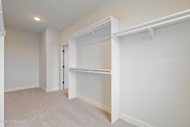 $549,900 | 4364 Brooke Drive, Nesbit, MS 38651