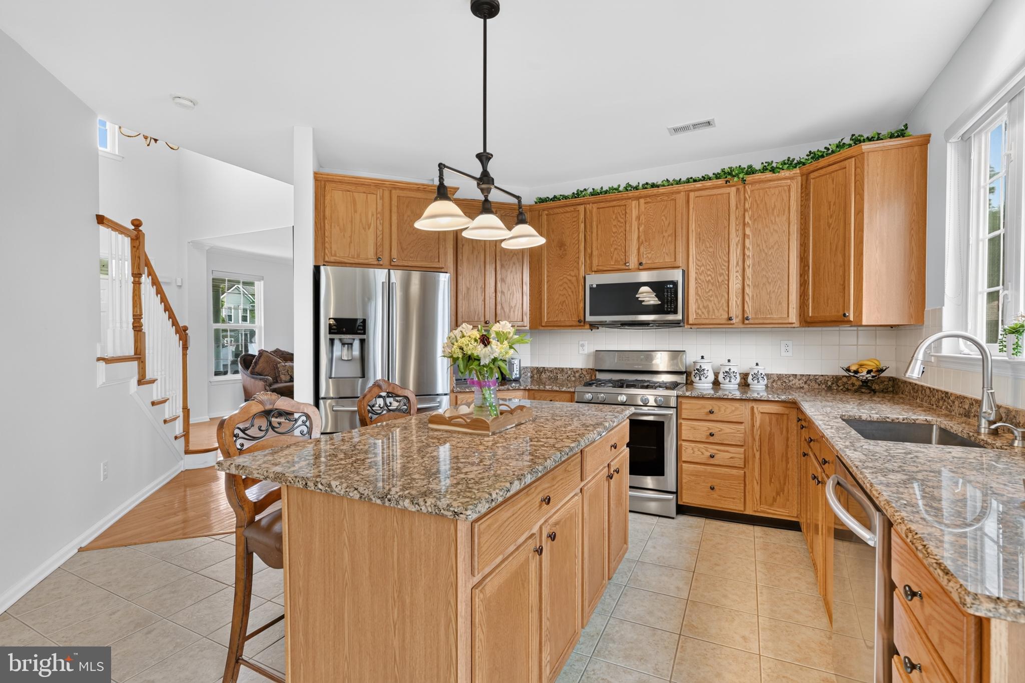 16 Amesbury Road Levittown, PA 19054 - Photo 10 of 57