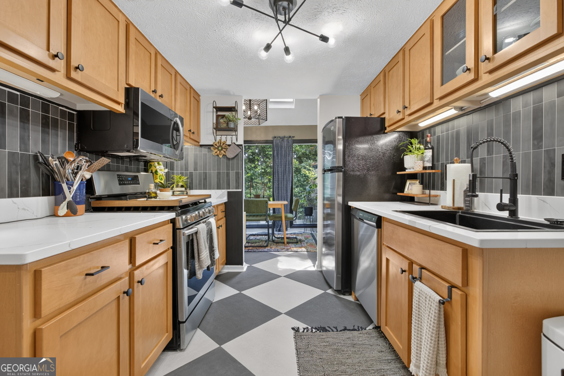 7750 Roswell Road Sandy Springs, GA 30350 - Photo 12 of 37 Gallery Image 12
