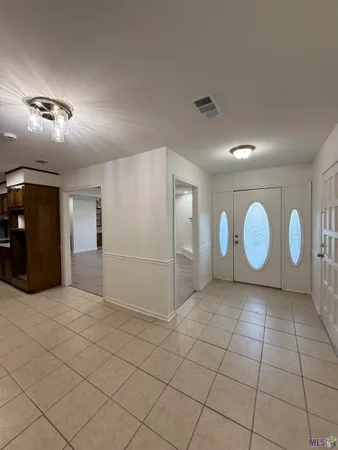 $1,550 | 18674 Jefferson Highway, St. George, LA 70817