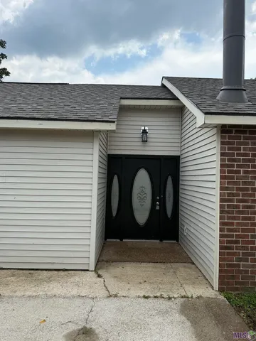 $1,650 | 18674 Jefferson Highway, St. George, LA 70817