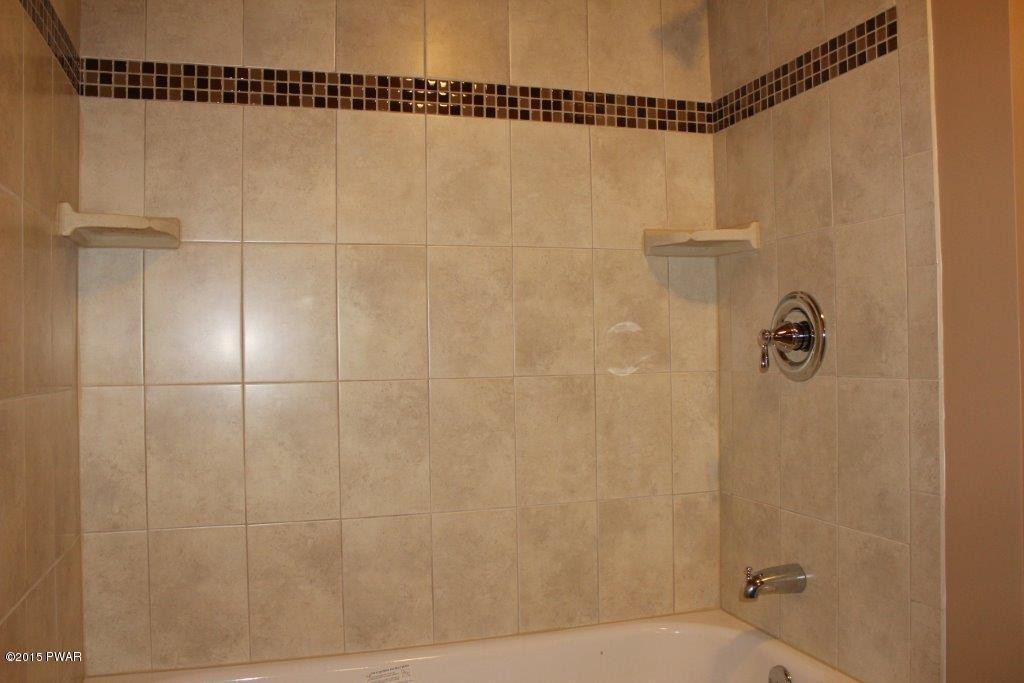2825 Rockway Road Lake Ariel, PA 18436 - Photo 27 of 34