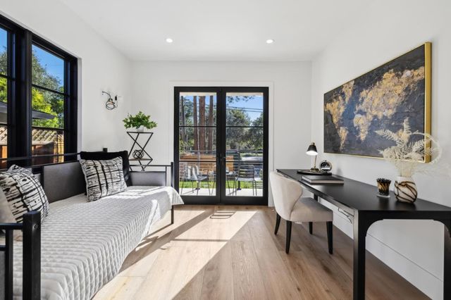 $4,998,888 | 2018 Sand Hill Road, Menlo Park, CA 94025