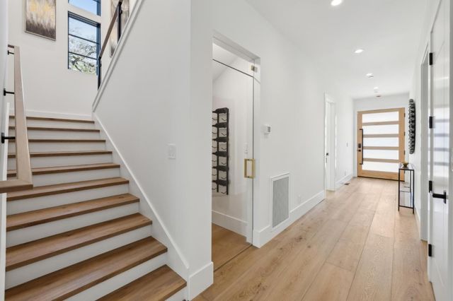 $4,998,888 | 2018 Sand Hill Road, Menlo Park, CA 94025