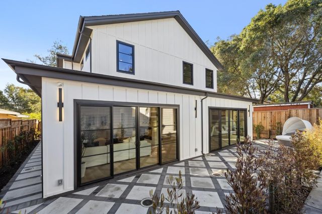 $4,998,888 | 2018 Sand Hill Road, Menlo Park, CA 94025