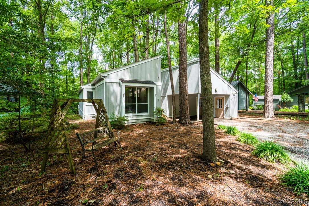 3004 3 Bridges Road Midlothian, VA 23112 - Photo 1 of 38 Gallery Image 1